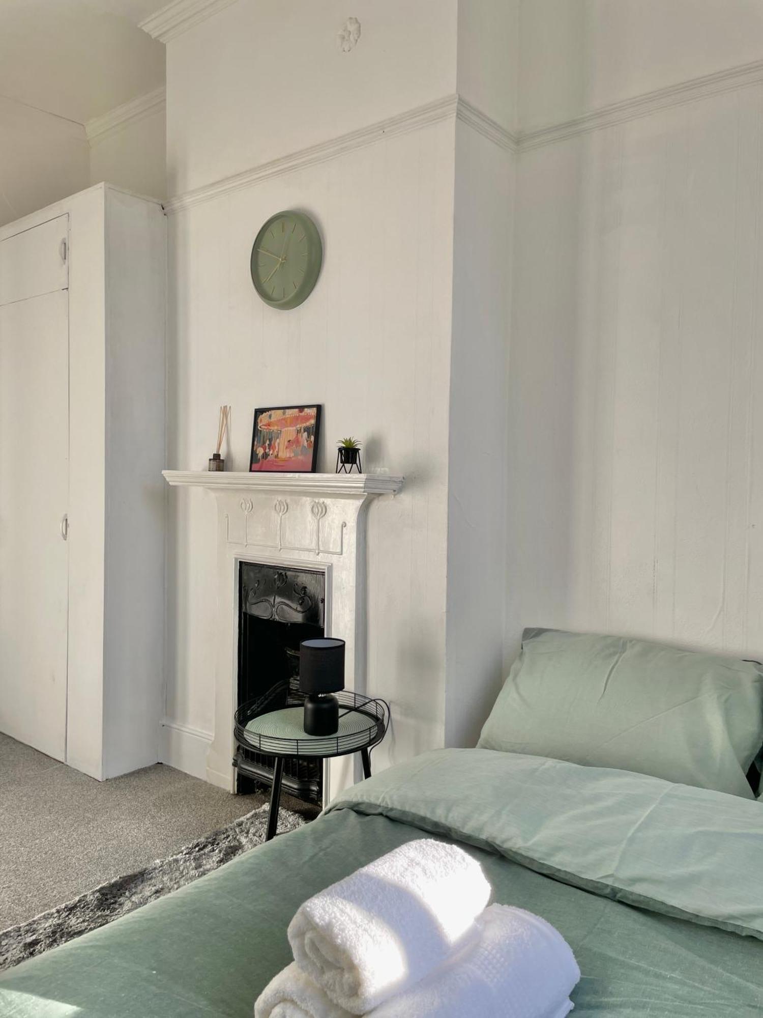 Cosy Double Rooms A Stones Throw From Wembley Stadium Londen Buitenkant foto